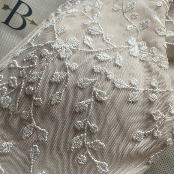 BHLDN Tulle Wedding Gown, Anthropologie, Brand New, Ivory - Picture 5 of 7